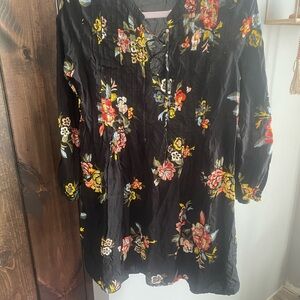 Black and Yellow old navy midi dress